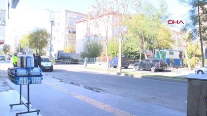 Fünye ile patlatılan valizden yastık kılıfı çıktı