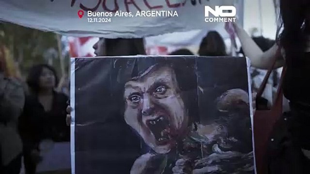 Estudantes protestam contra veto de Milei a aumento universitário