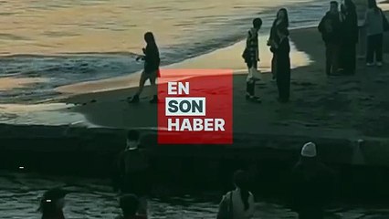 Medceziri yakından görmek isterken düşen şanssız kız