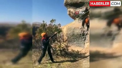 Diyarbakır'da Kayalıklarda Mahsur Kalan 10 Keçi Kurtarıldı