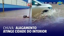 Chuva alaga ruas em Sete Lagoas