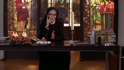 Weihnachten.in.Kaltenthal .Since the invitation is for two people, he asks his favorite enemy, Sister Hanna, to accompany him to Rome.