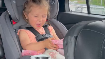 Siblings argue over upcoming baby's gender in hilarious exchange