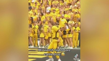 Un animador vive el mayor ‘tierra trágame’ con un estadio entero mirando: sonrojante