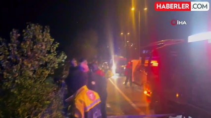 Bartın'da Feci Kaza: Kamyonet 7 Metre Yükseklikten Uçtu, 2 Yaralı