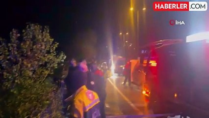 Bartın'da Feci Kaza: Kamyonet 7 Metre Yükseklikten Uçtu, 2 Yaralı