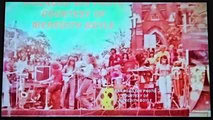 RAILROAD GIN (CAROL LLOYD) - Love Is You (1973)