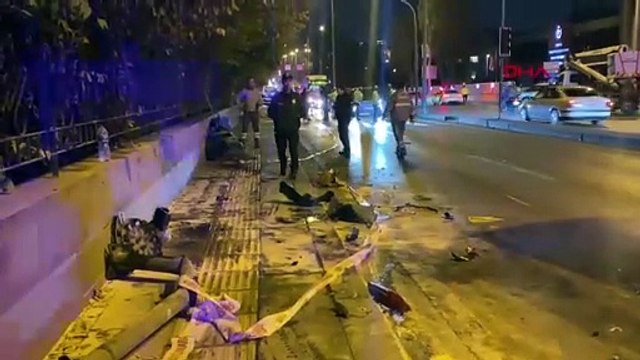 Ankara'da minibüs, kırmızı ışıkta bekleyen 3 otomobil ve 1 motosiklete çarptı: 1 ölü, 1 yaralı