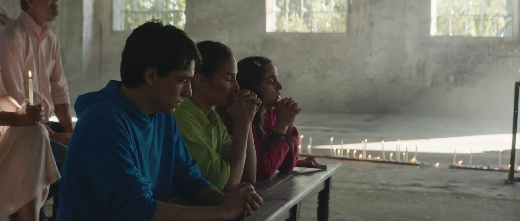Virgen rosa - Trailer