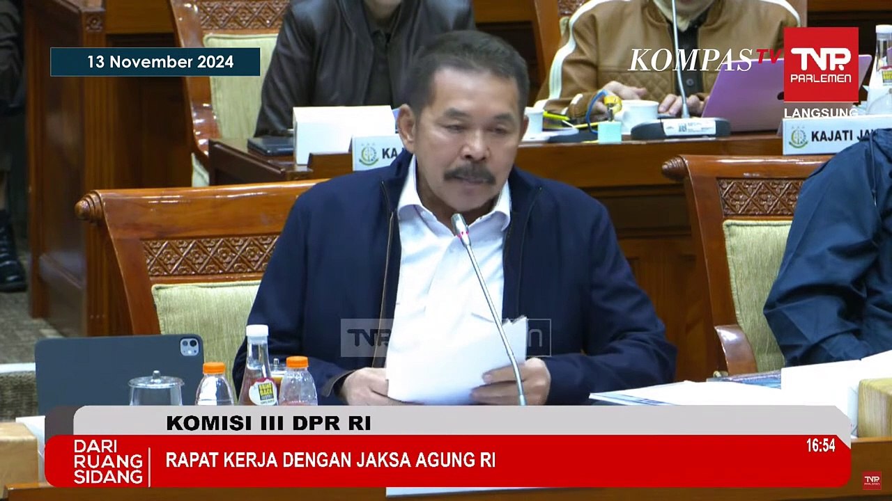 Jenderal Polisi Bereaksi Tanggapi Jaksa Agung saat Rapat Kerja di Komisi III DPR RI