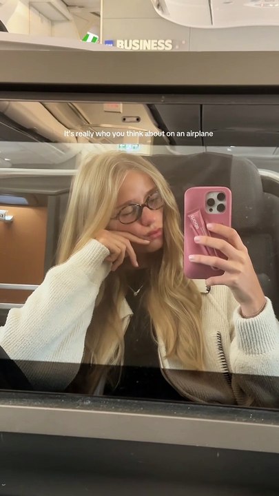 Guess where I’m going🥰