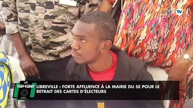 [#Reportage] Libreville : forte affluence à la Mairie du 5e pour le retrait des cartes d’électeurs