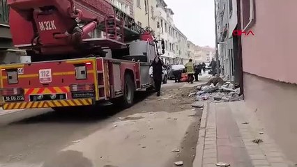 Karısını kemerle boğarak öldürdü