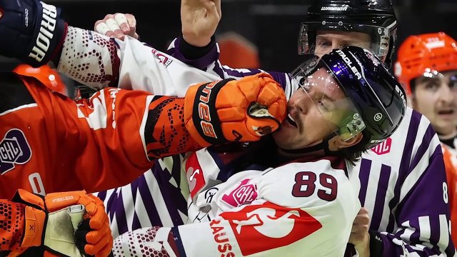Sheffield Steelers v Eisbaren Berlin - Aaron Fox interview