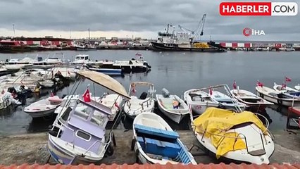 Marmara Denizi'nde Şiddetli Poyraz Fırtınası Ulaşımı Olumsuz Etkiliyor