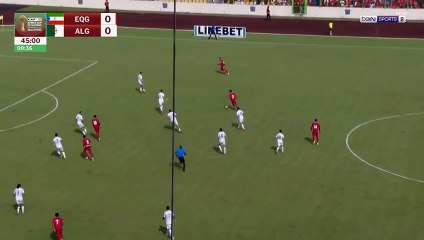 شاهد تصدي حارس منتخبب الجزائر