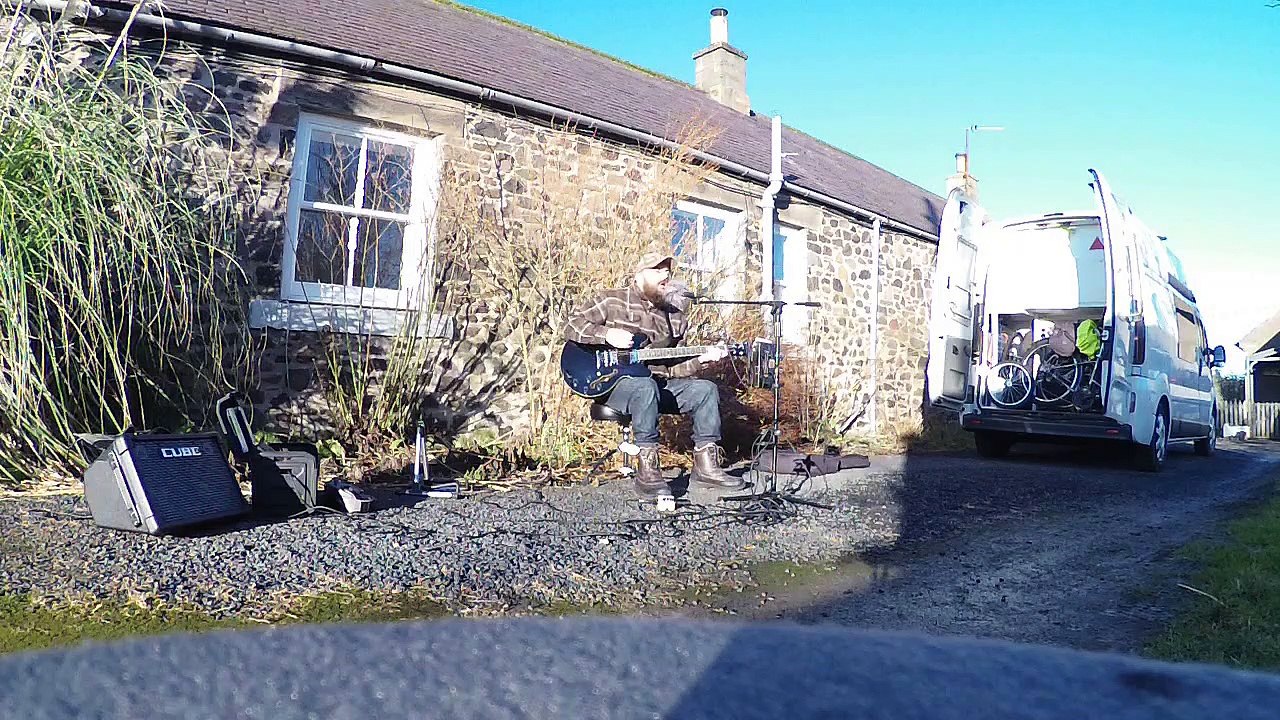 Rob Redhead Buskers Diary / 2019
