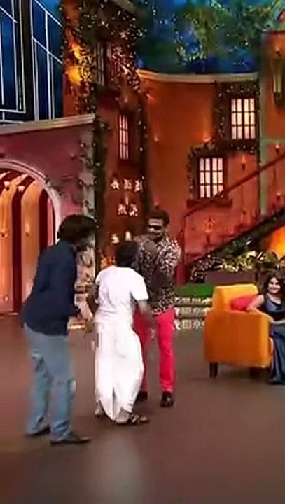 the-kapil-sharma-show--vikalp-mehta-shorts---jr-akshay-kumar