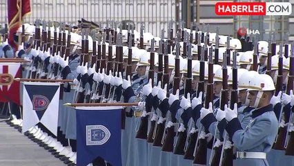 Cumhurbaşkanı Erdoğan, Katar Emiri Şeyh Temim bin Hamed Al Sani'yi Cumhurbaşkanlığı Külliyesi'nde resmi törenle karşıladı