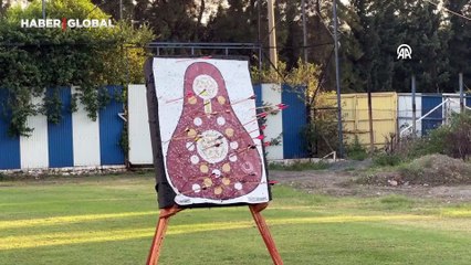 Hatay'da depremzede çocuklar için okçuluk kursu