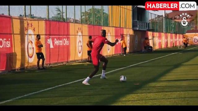 Gardi'den Galatasaraylıları heyecanlandıran paylaşım: Gören herkes aynı yorumu yapıyor