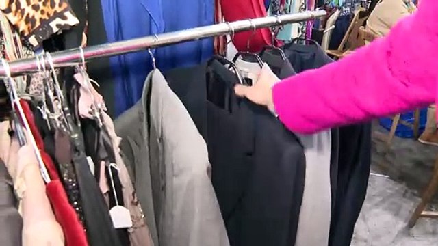 Esto es lo que ha donado el Rey Juan Carlos I al mercadillo solidario organizado por su sobrina, Simoneta Gómez-Acebo