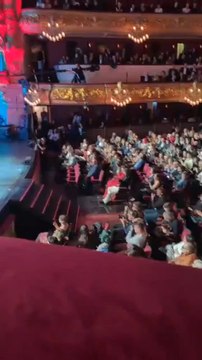 La reacción de Broncano a la actuación de Los Chichos en los Premios Ondas