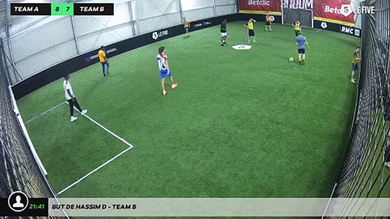 But de Hassim D - Team B
