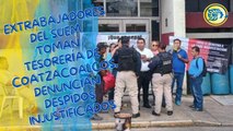 Extrabajadores del SUEM toman Tesorería de Coatzacoalcos, denuncian despidos injustificados