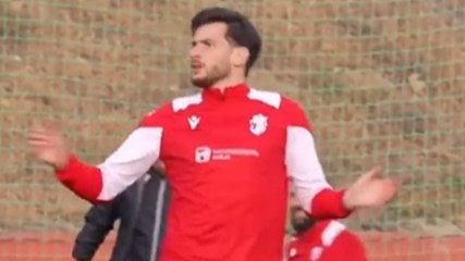 Kvara-gol da fuoriclasse, poi l'esultanza tutta da ridere