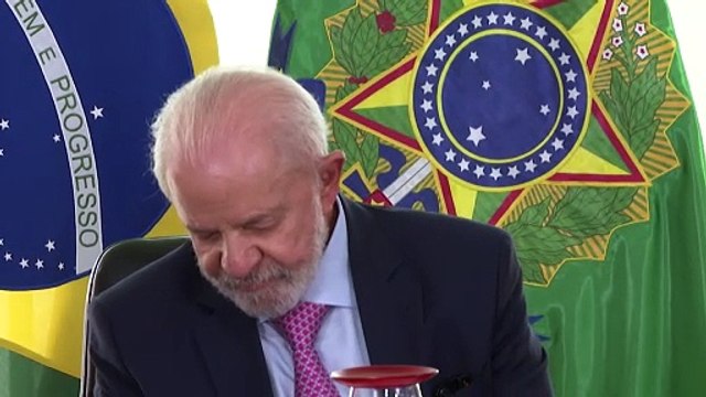 Lula e Unesco pedem conversão de dívidas de países pobres em fundos para educação