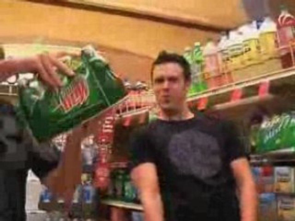 Песен - Crank Dat Soda Boy