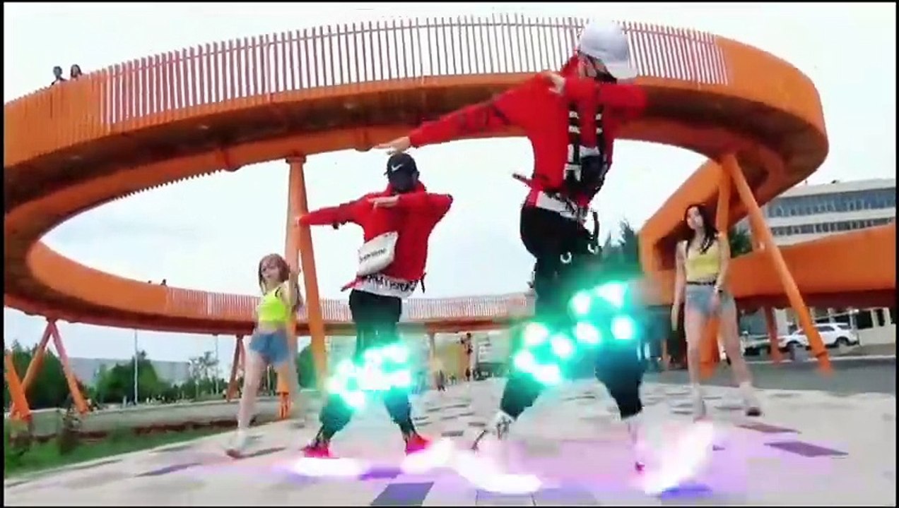 Epic Dance Moves & Stunning Performance