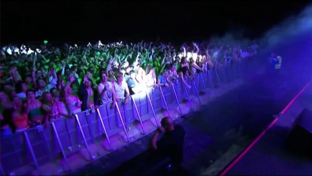 Preparations underway on the Gold Coast ahead of annual schoolies celebrations