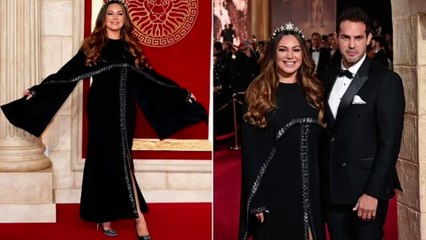 Kelly Brook Stuns at Gladiator II Premiere