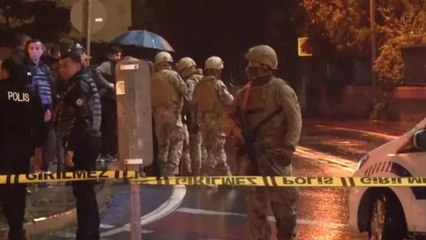 İsrail Başkonsolosluğu önünde havaya silahla ateş açan şüpheli gözaltına alındı