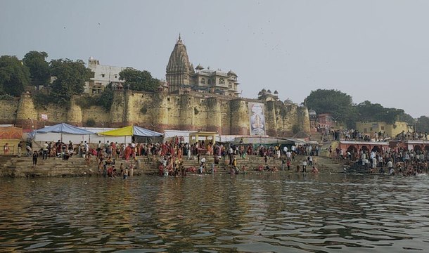 Video : चर्मण्यवती में केशव भक्तों ने लगाई आस्था की लगाई डुबकी, भगवान केशव के दर्शनों को उमड़े