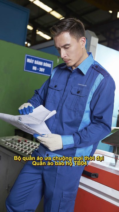 Quan ao bao ho TB04 - Mau quan ao duoc ua chuong nhat hien nay