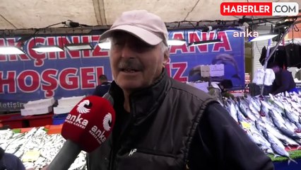 Esenyurt'ta Bir Pazar Yerinde Mikrofona Yansıyanlar: Yoksulluk, Adaletsizlik, Umutsuzluk...