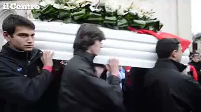 Rugbista morto nel pulmino, oltre duemila ai funerali a Sulmona