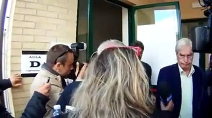 L'Aquila, il silenzio di Sorgi dopo l'interrogatorio: dribblati i microfoni