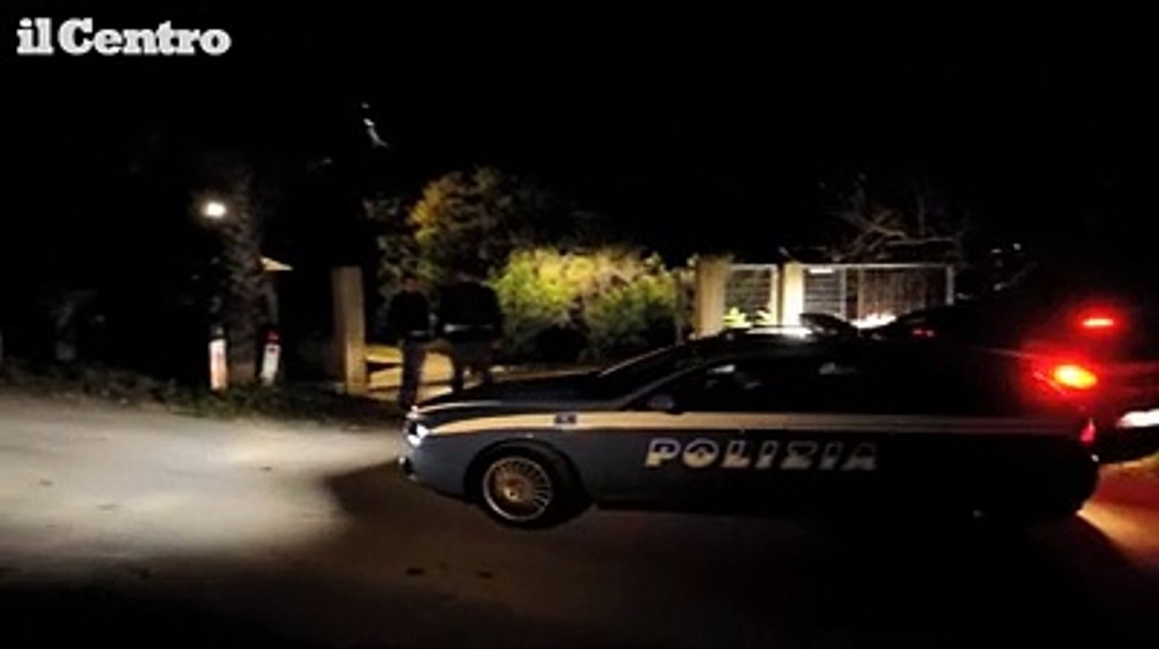 Barricato in casa ad Atri, intervengono i Nocs