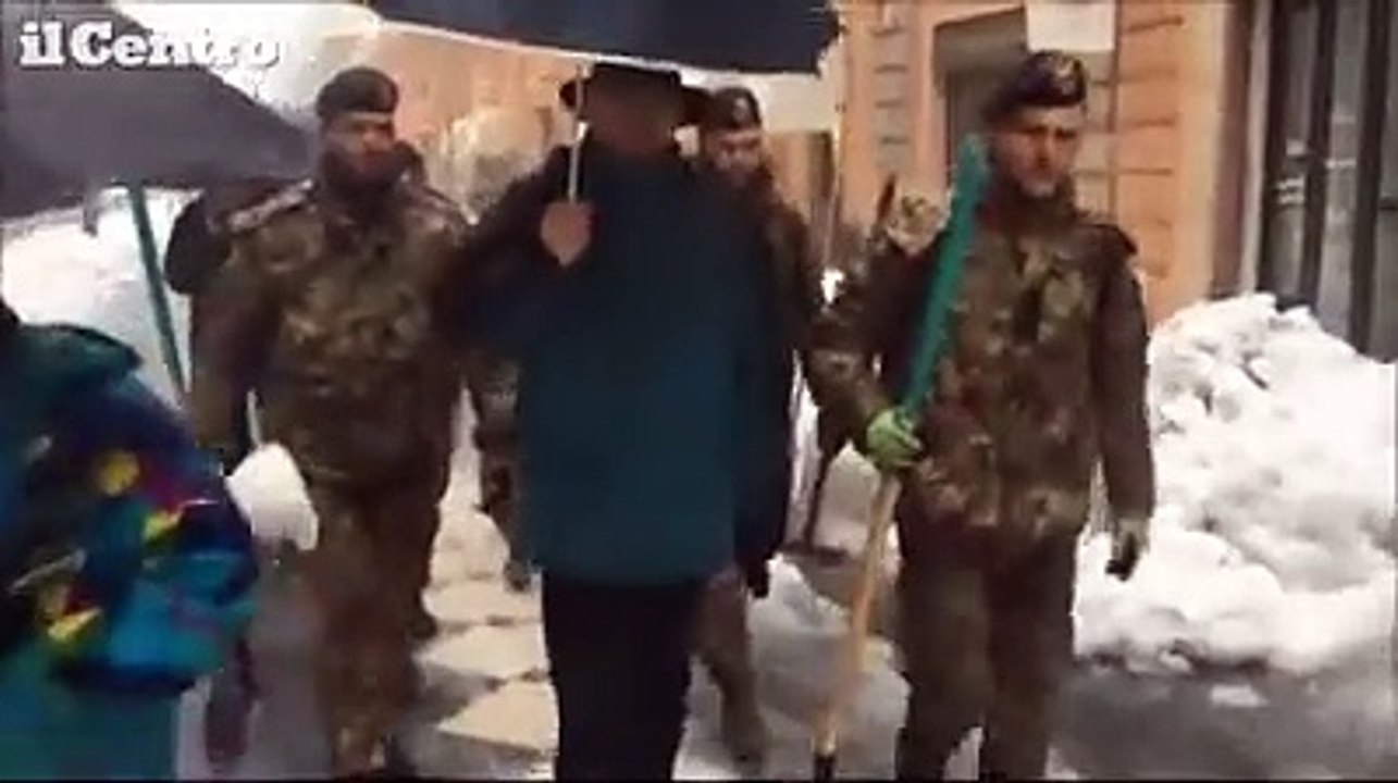 Emergenza neve a Chieti, l'arrivo dei militari dell'Esercito