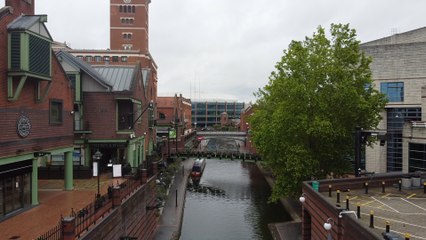 Birmingham's canals: A scenic retreat with a rich history