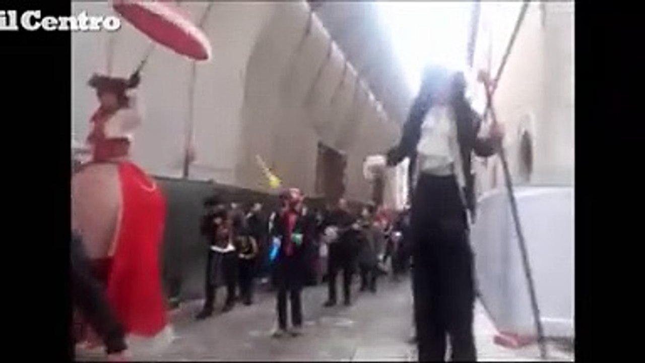 L'Aquila, ancora un carnevale tra le macerie del centro storico