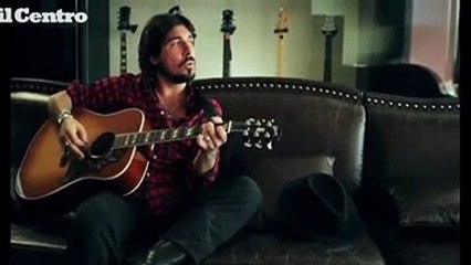 "L'amore paziente", il pescarese Dececco spopola sul web