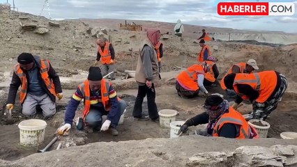 Kütahya'da 5 Bin Yıllık Tarım Ürünleri Bulundu