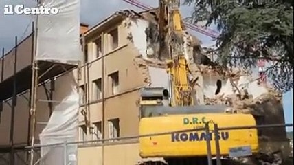 L'Aquila, il crash test della cellula antisismica