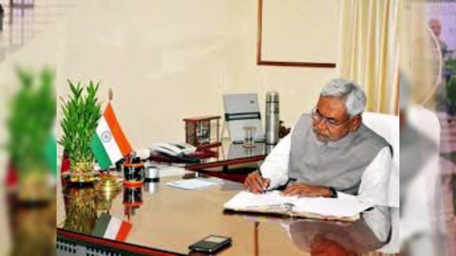 DA HIKE : कर्मचारियों-पेंशनर्स को CM का तोहफा, महंगाई भत्ता बढ़ा, 3 महीने के एरियर का भी लाभ, नवंबर से खाते में बढ़कर आएगी सैलरी-पेंशन!