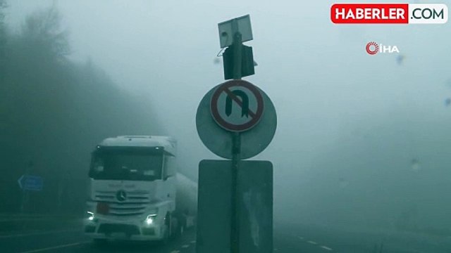 Bolu Dağı'nda Yoğun Sis: Görüş Mesafesi 20 Metreye Düştü